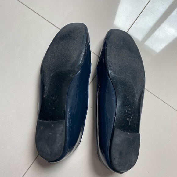 Tory Burch patent leather loafers - Picture 5 of 5